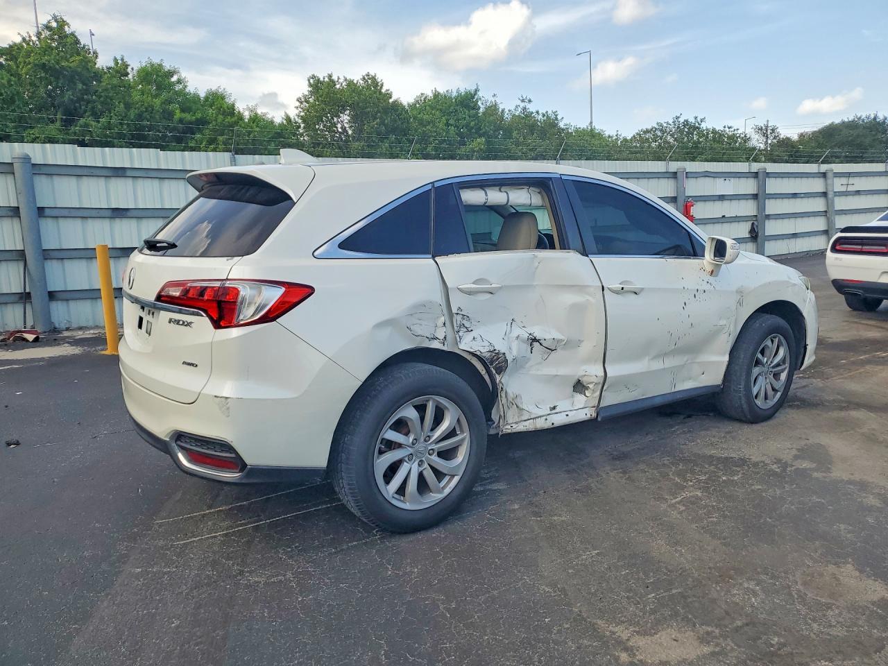 2016 Acura Rdx Technology - Image 3
