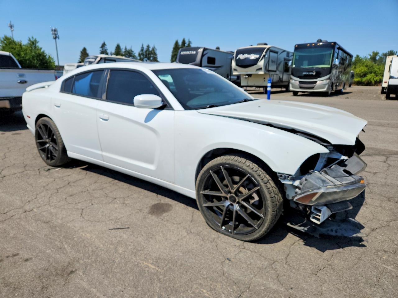 2012 Dodge Charger Sxt - Image 4