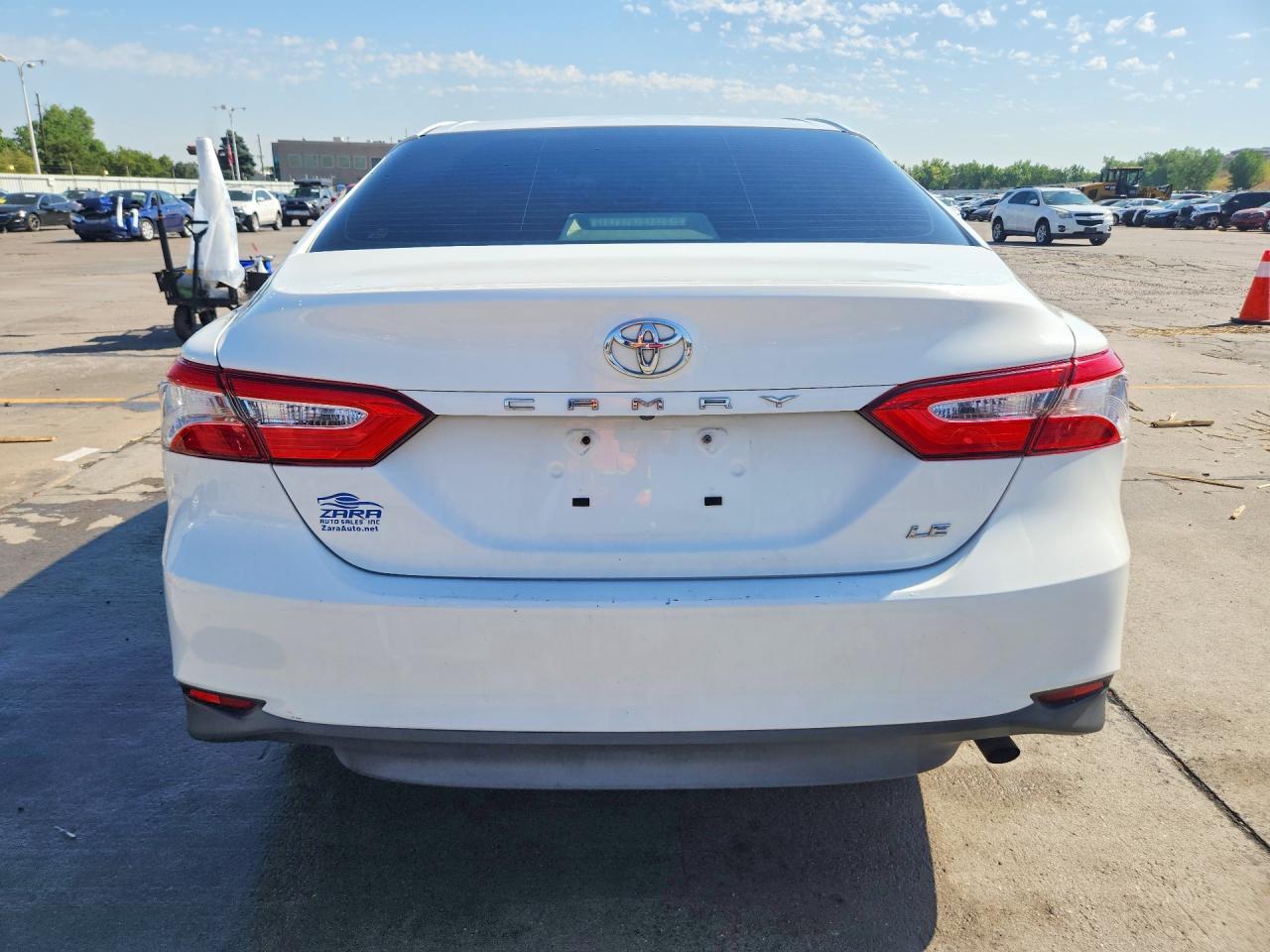 2018 Toyota Camry Le - Image 6