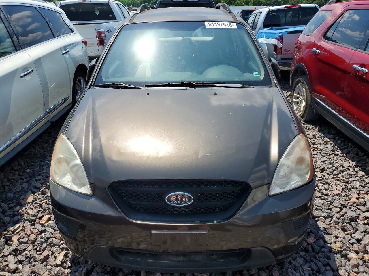 2009 Kia Rondo - Фото 5