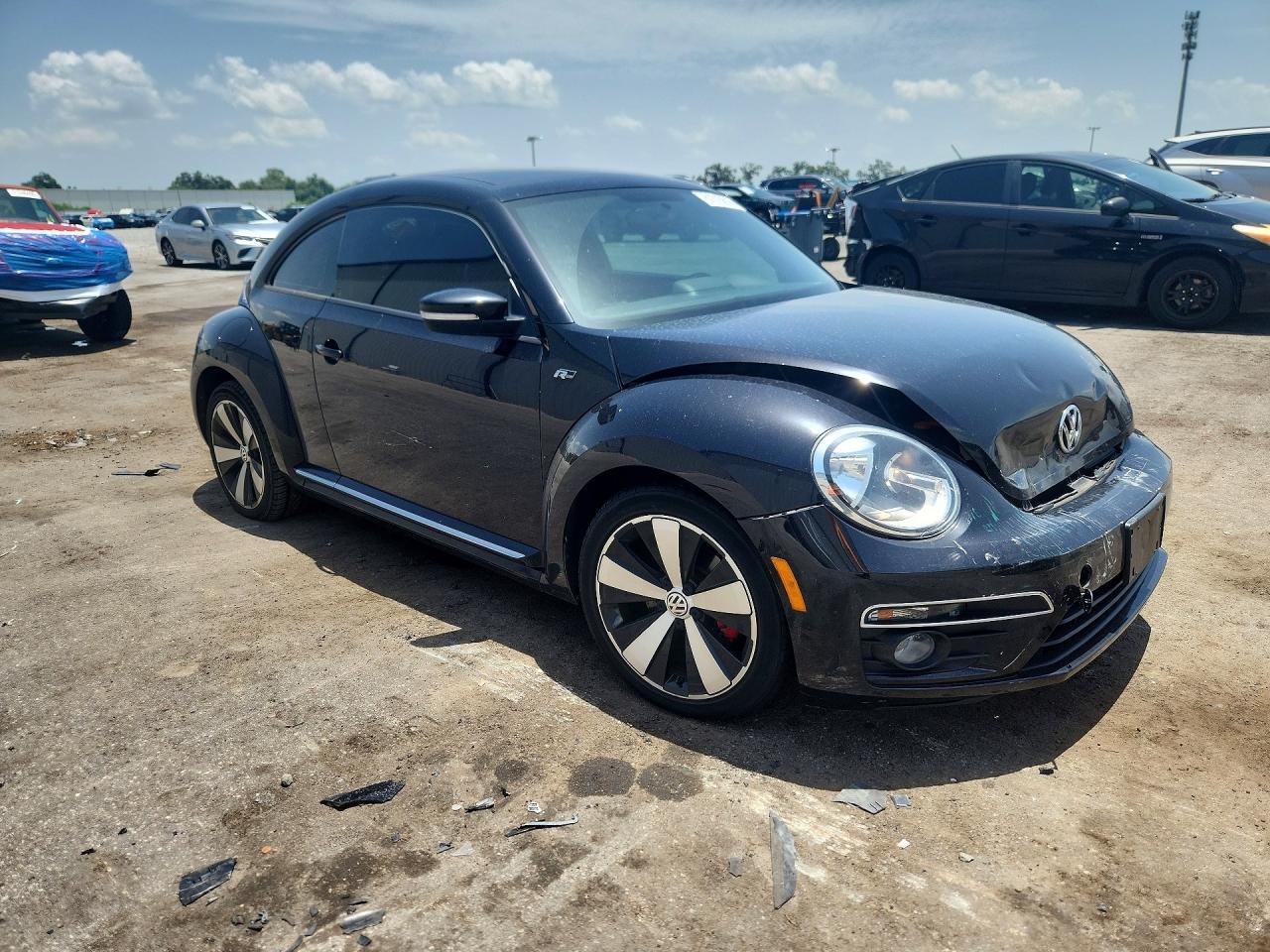 2014 Volkswagen Beetle Turbo - Фото 4