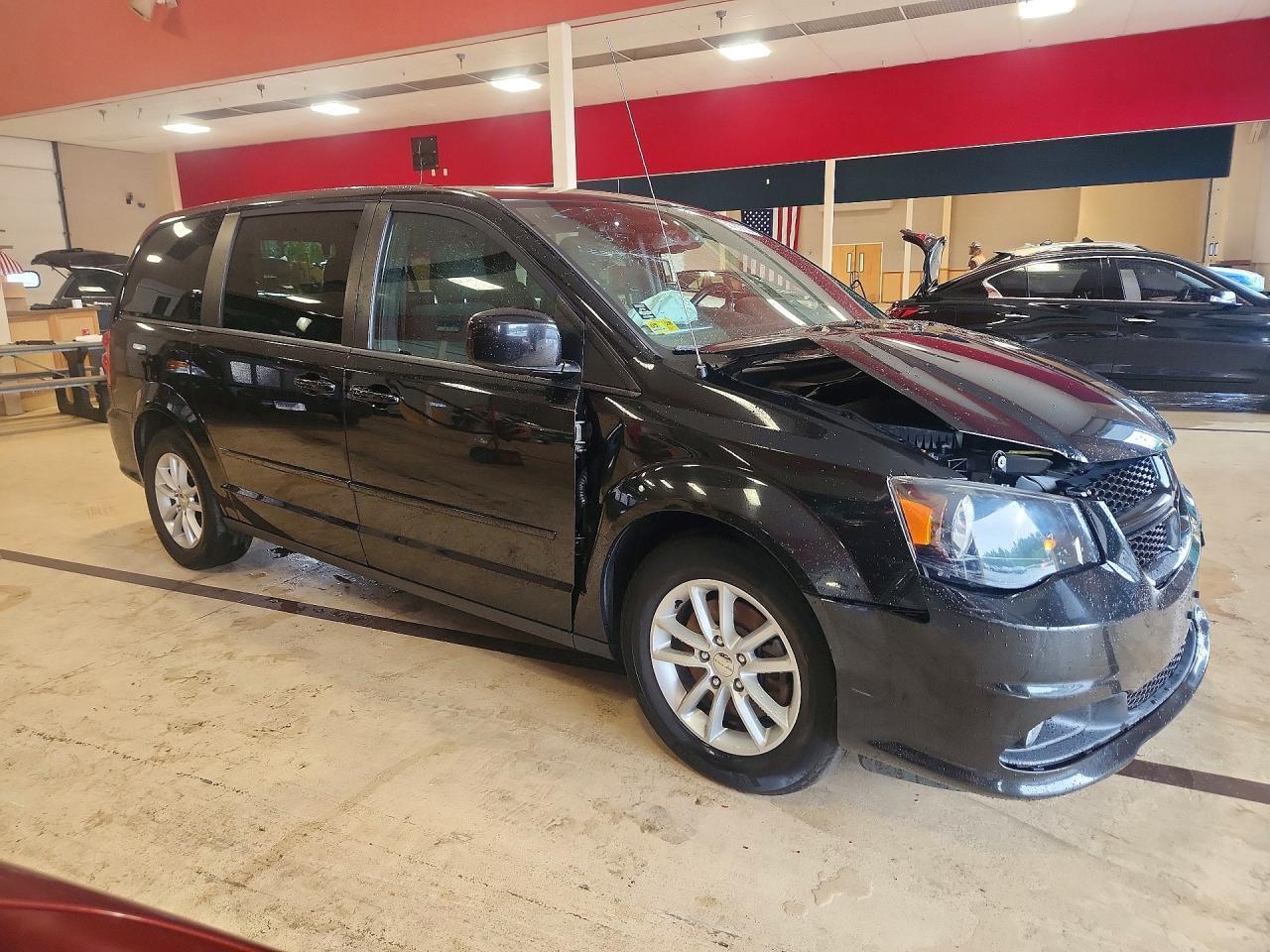 2016 Dodge Grand Caravan R/T - Фото 4