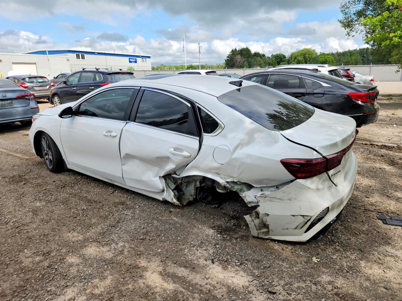 2024 Kia Forte Ex - Фото 2