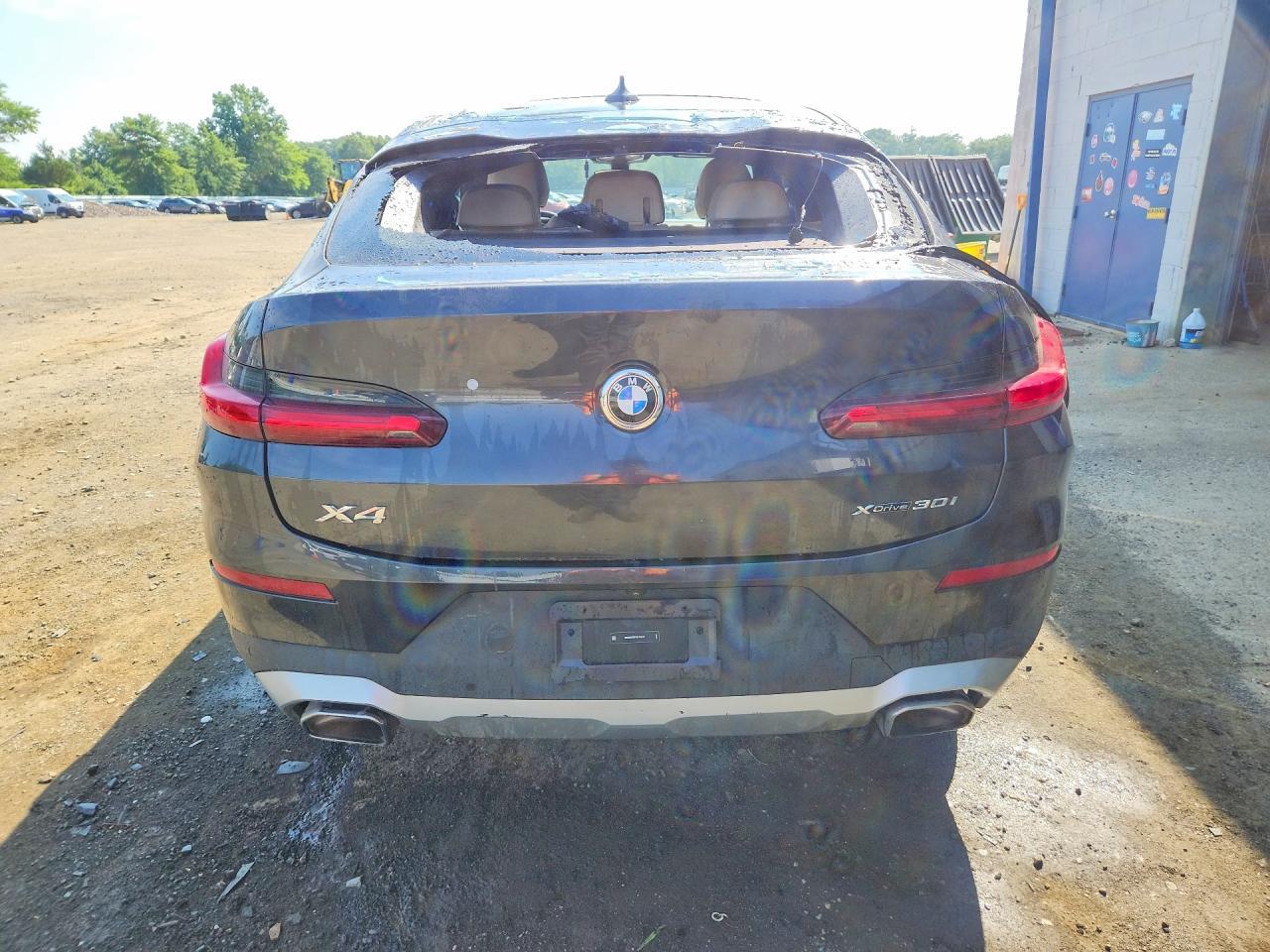 2024 BMW X4 xDrive30I - Image 6