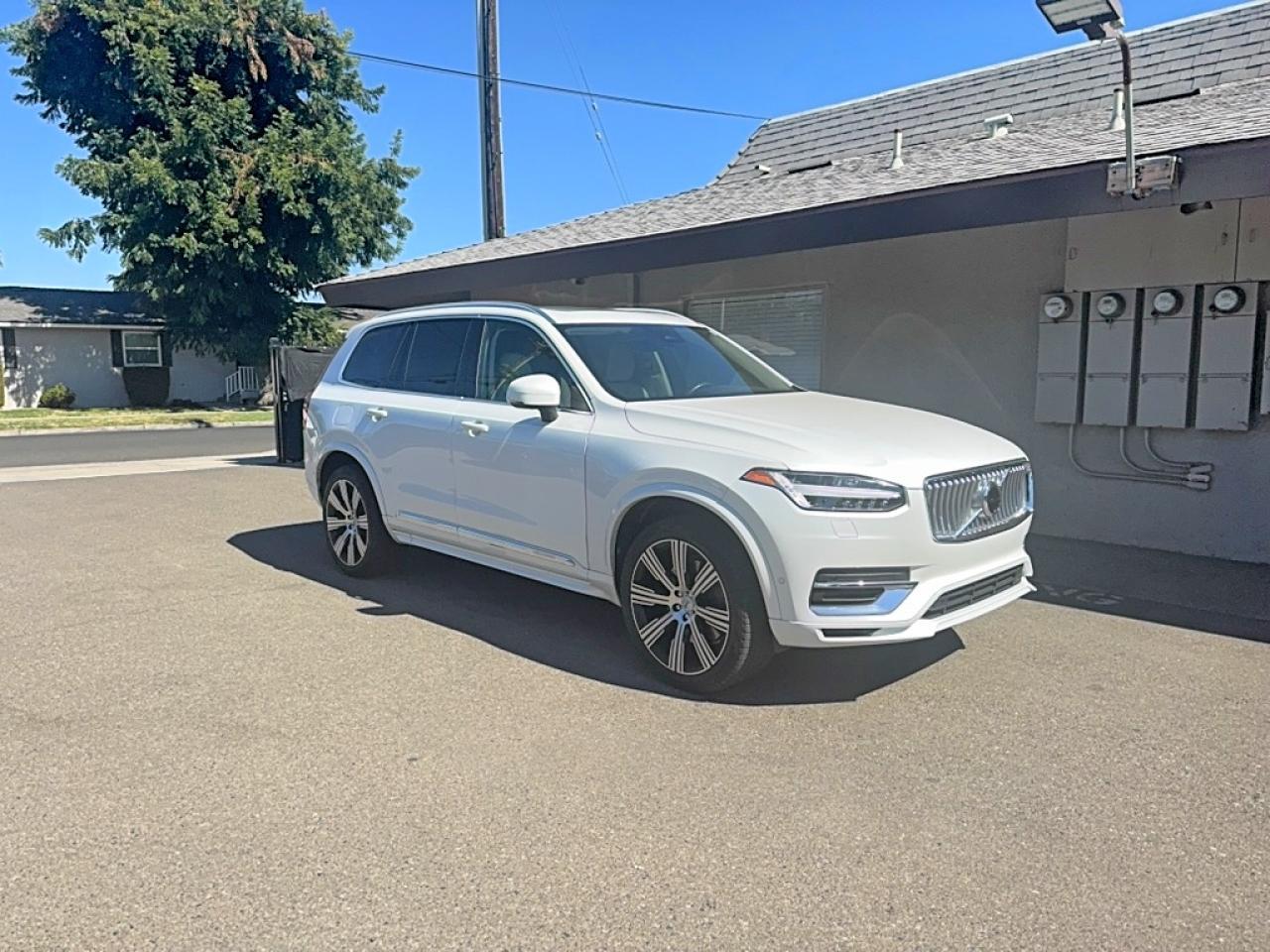 2025 Volvo Xc90 Plus