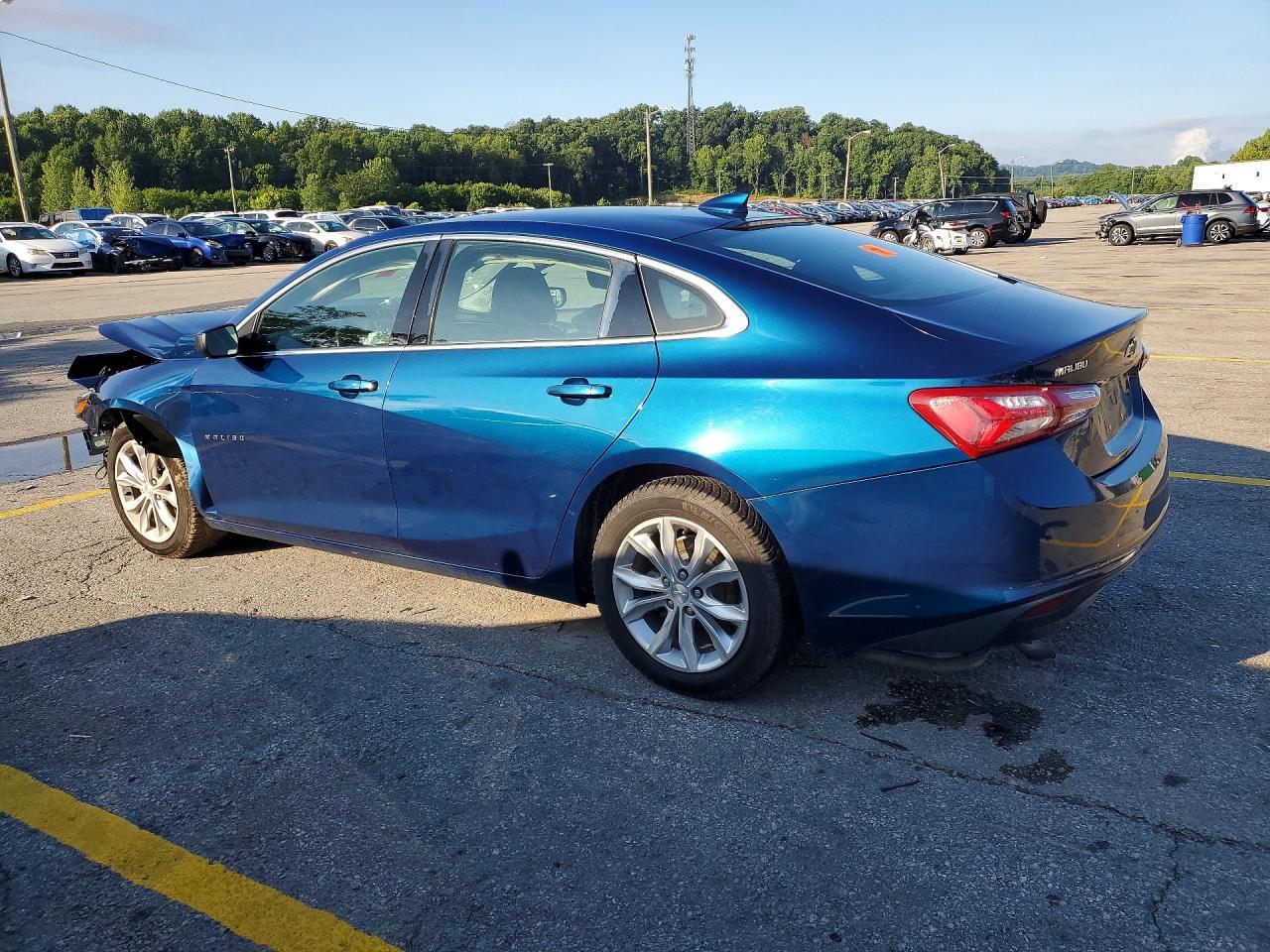 2019 Chevrolet Malibu Lt - Фото 2