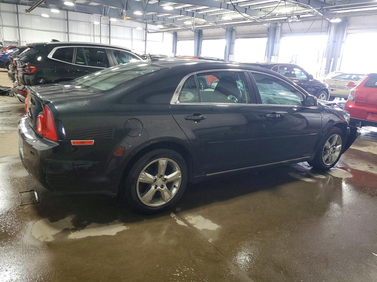 2011 Chevrolet Malibu 1Lt - Image 3