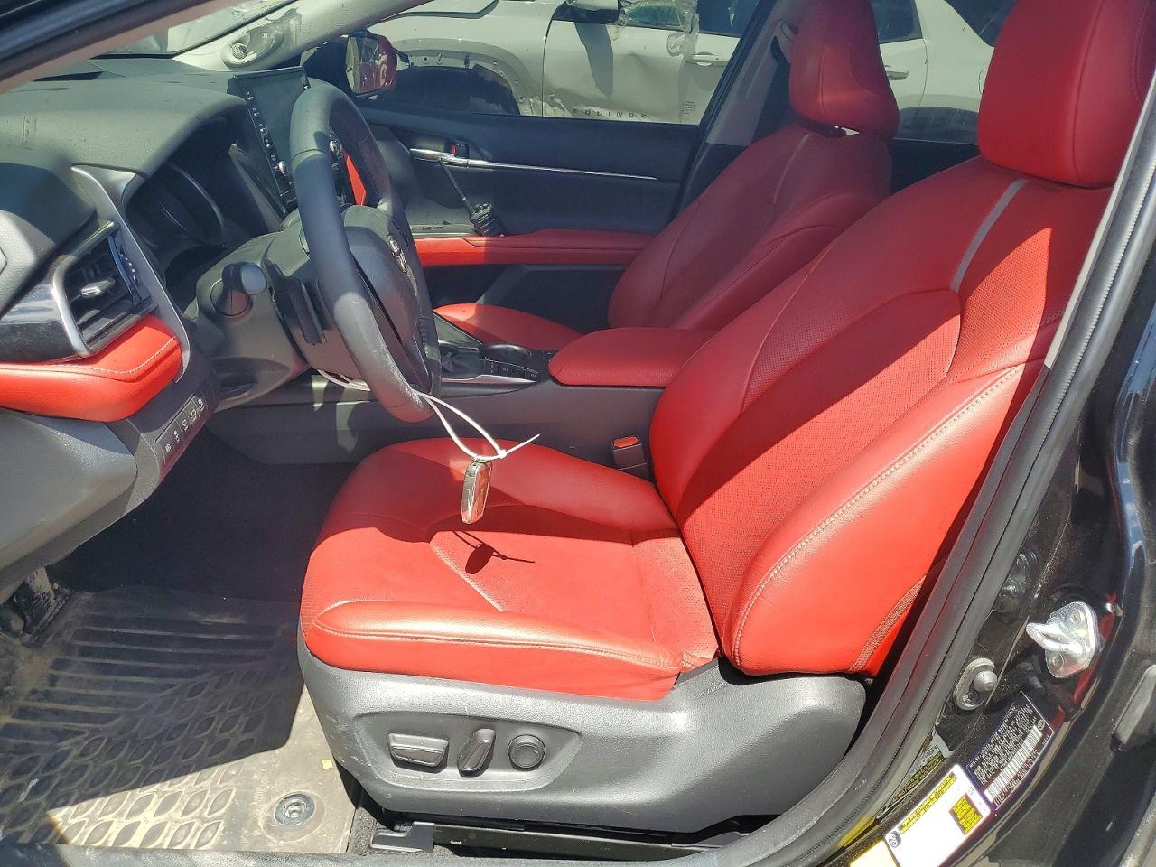 2022 Toyota Camry Xse - Фото 7