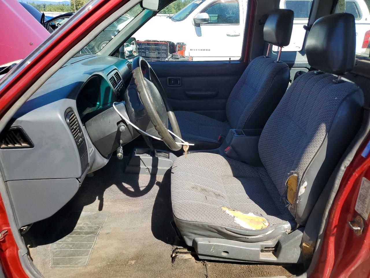 1996 Nissan Truck King Cab Se/King Cab Xe - Image 7