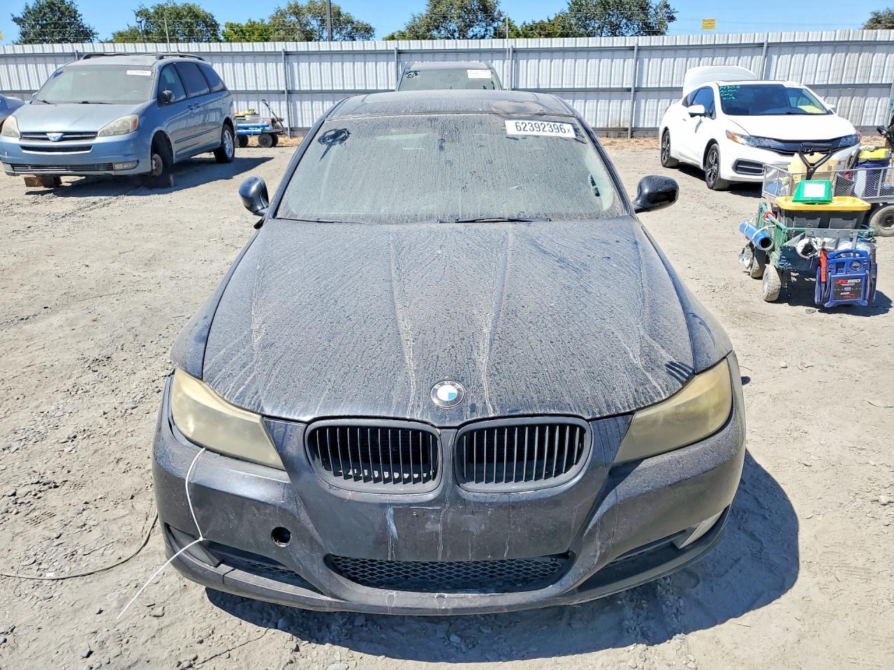 2010 BMW 328 I - Image 5