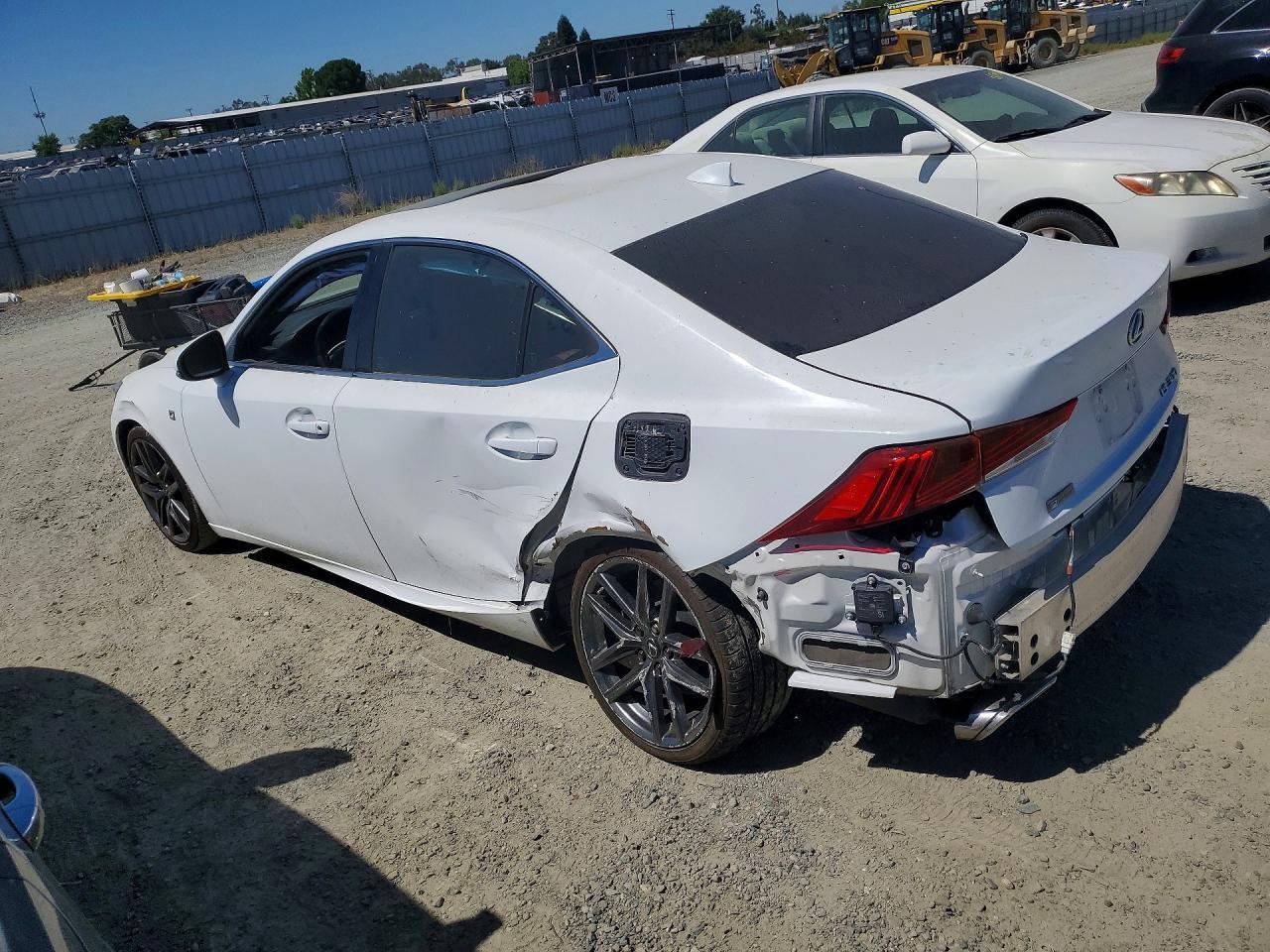 2020 Lexus Is 300 F Sport - Фото 2