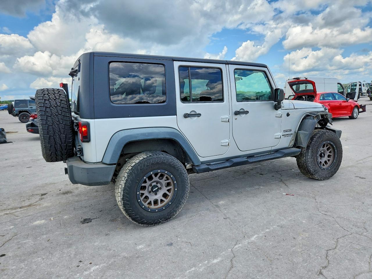 2010 Jeep Wrangler Unlimited Sport - Image 3