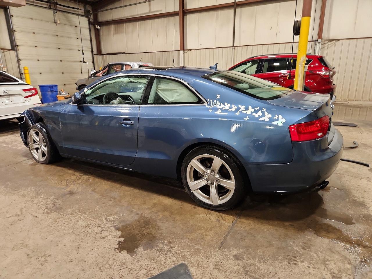 2015 Audi A5 Premium - Image 2