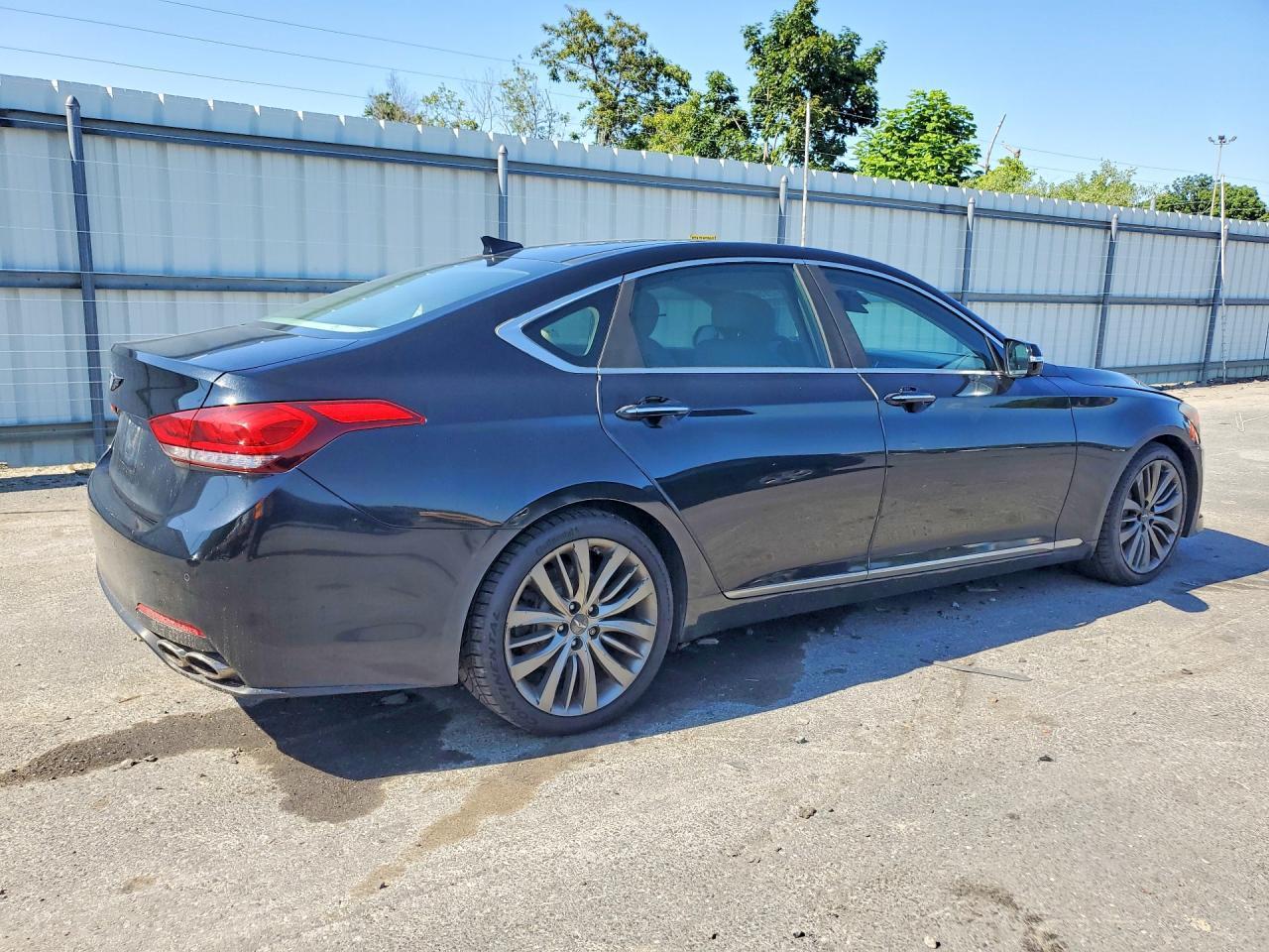 2015 Hyundai Genesis 5.0L - Фото 3