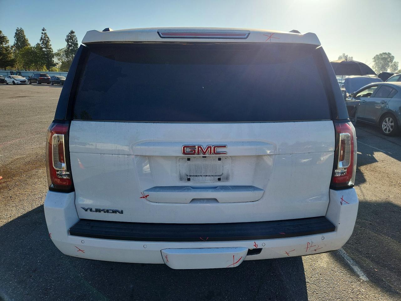 2018 GMC Yukon Sle - Image 6