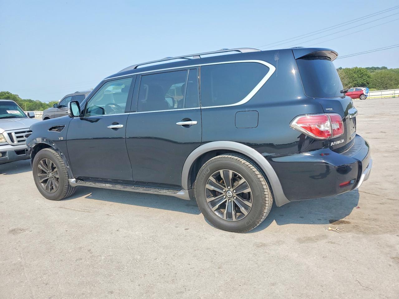 2017 Nissan Armada Platinum - Фото 2