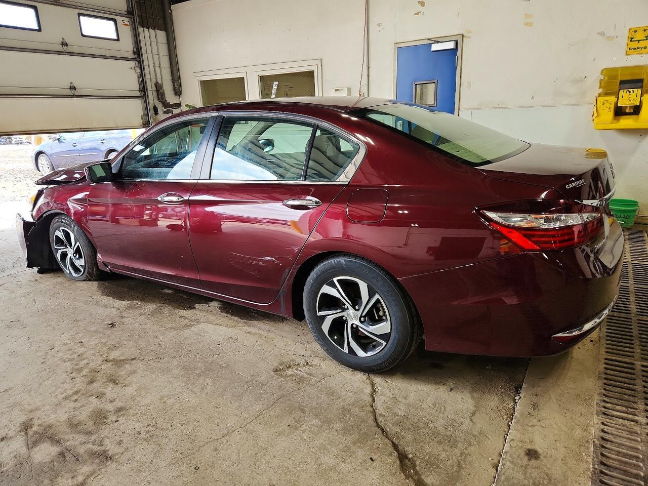 2017 Honda Accord Lx - Фото 2
