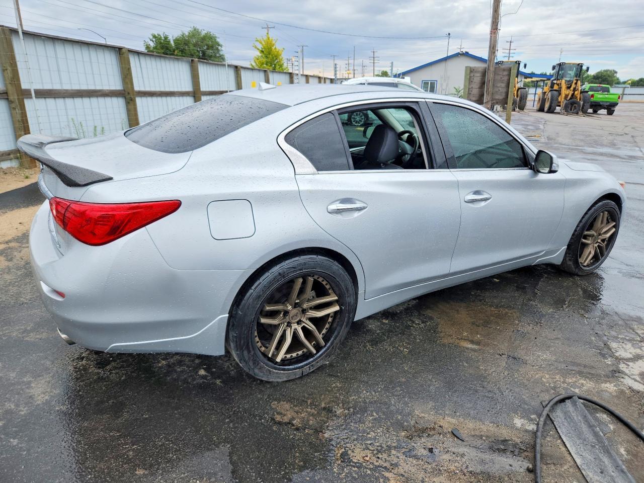 2016 Infiniti Q50 2.0T Premium - Фото 3