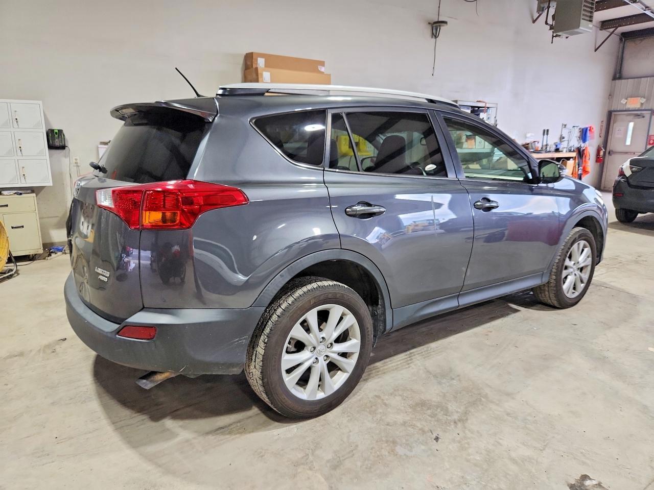 2014 Toyota Rav4 Limited - Фото 3