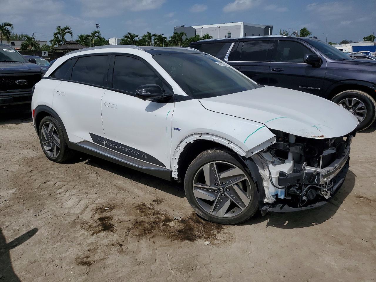 2023 Hyundai Nexo Limited - Image 4