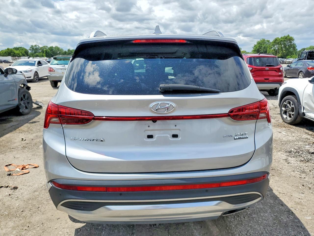 2022 Hyundai Santa Fe Limited - Image 6