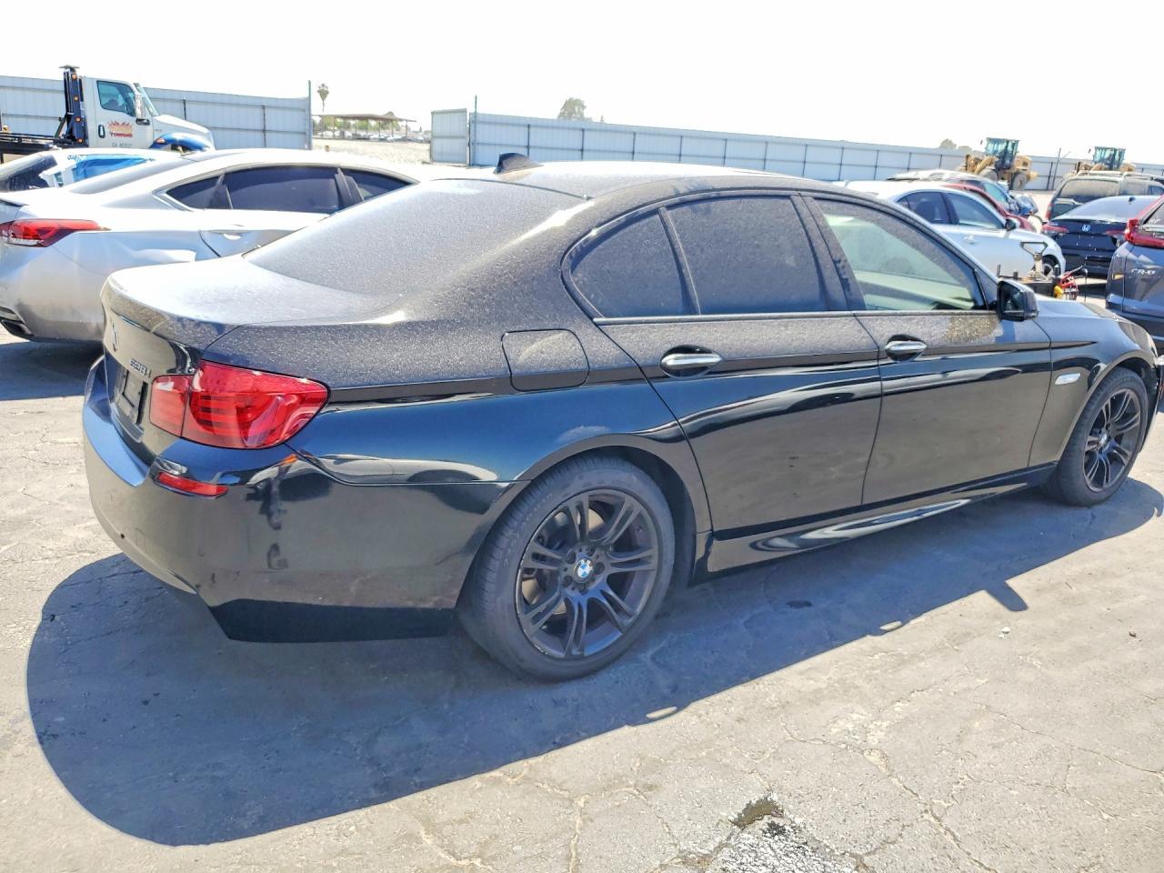 2013 BMW 528 I - Фото 3