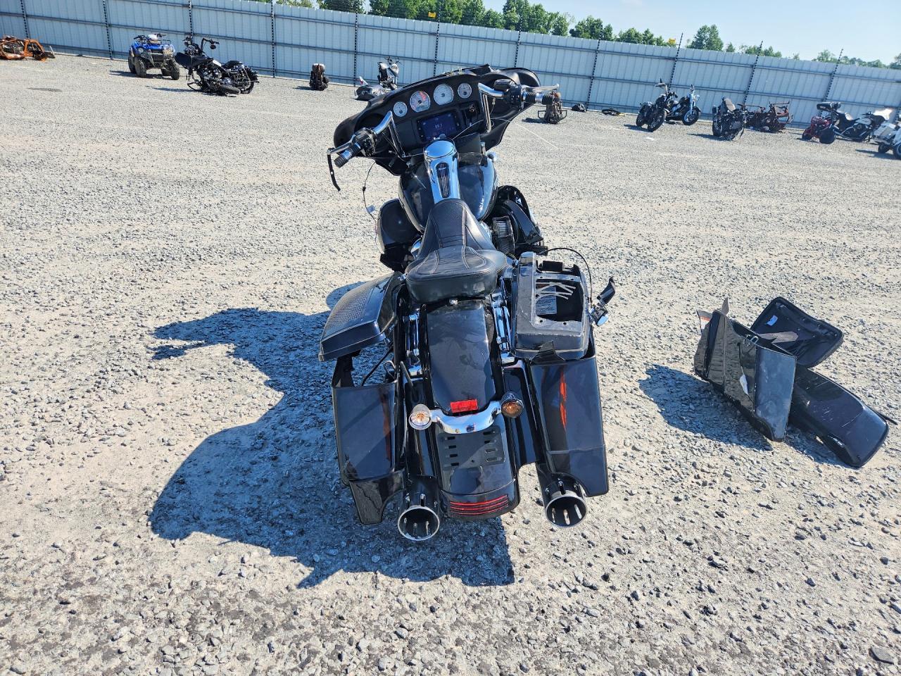 2021 Harley-Davidson Flhx - Image 4