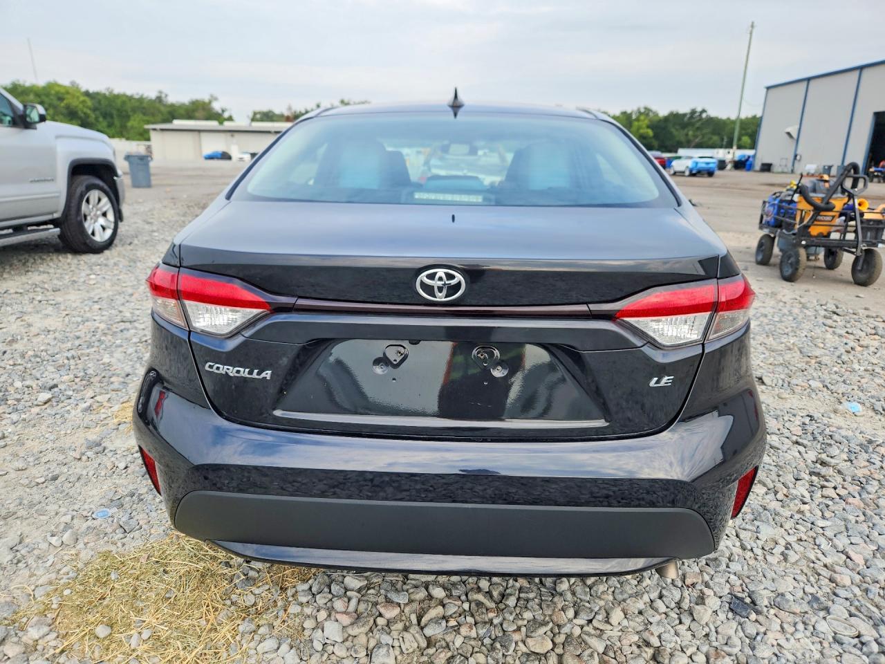2022 Toyota Corolla Le - Image 6