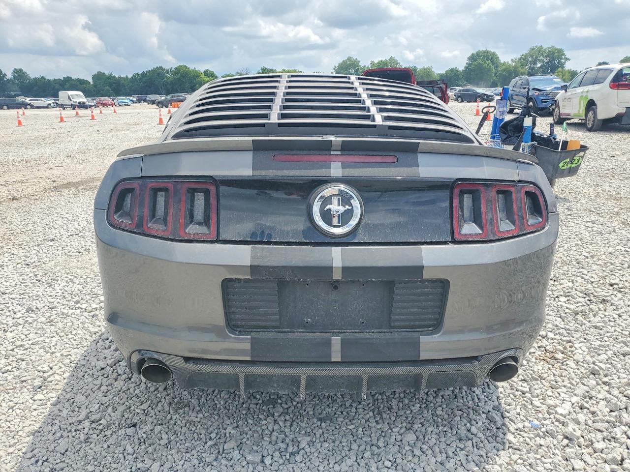 2014 Ford Mustang - Фото 6