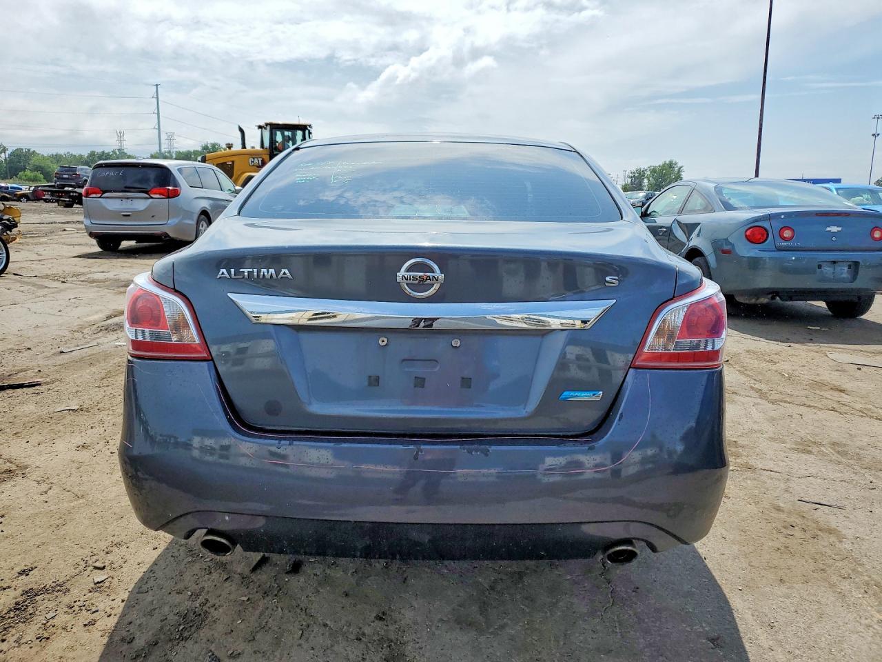 2013 Nissan Altima 2.5 - Фото 6