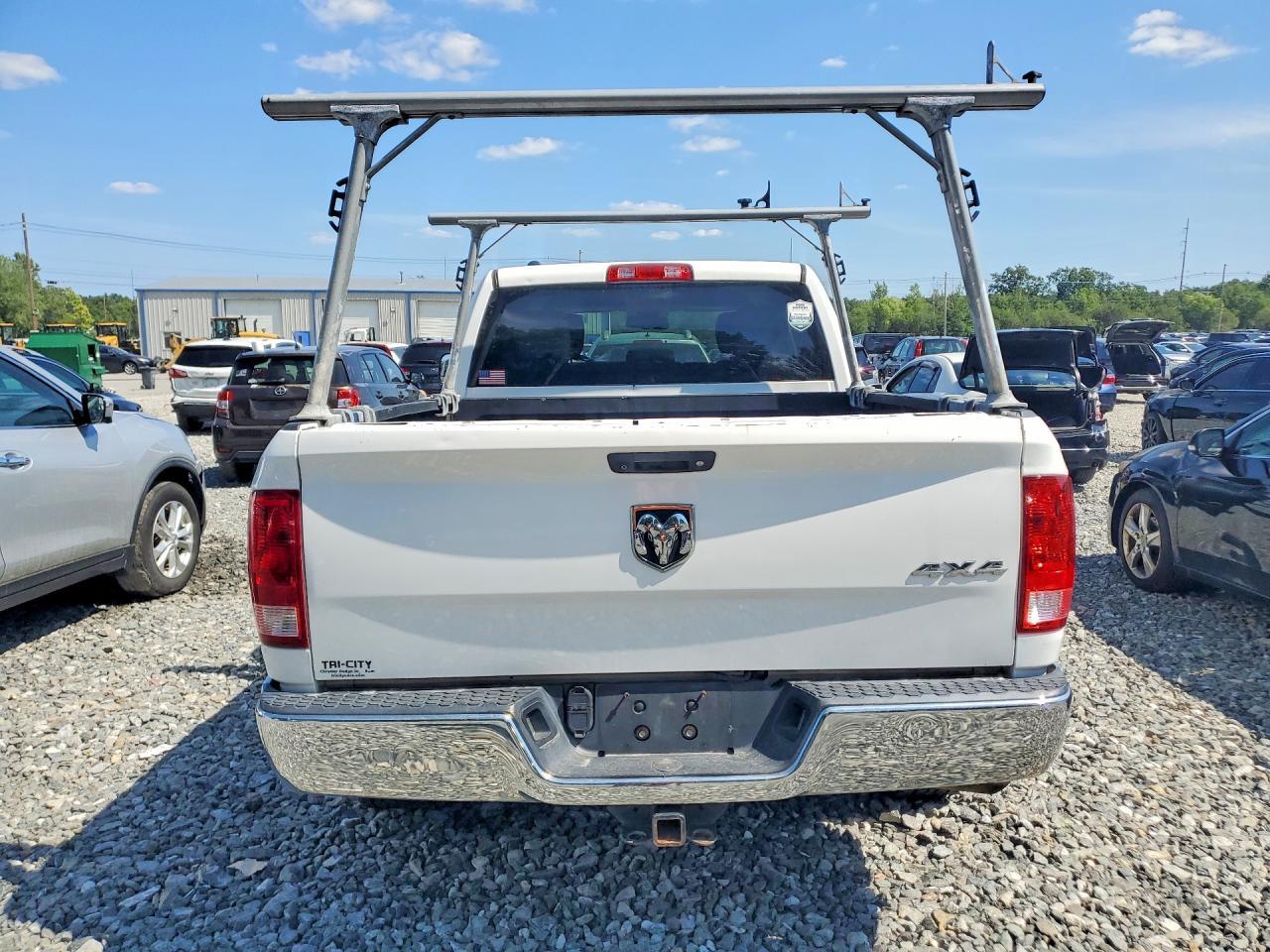 2016 Ram 1500 St - Image 6