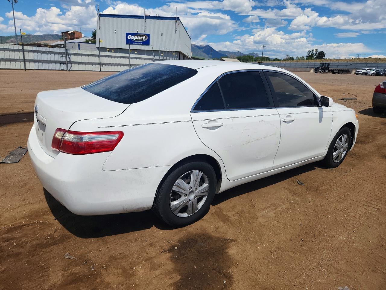 2009 Toyota Camry Base - Фото 3