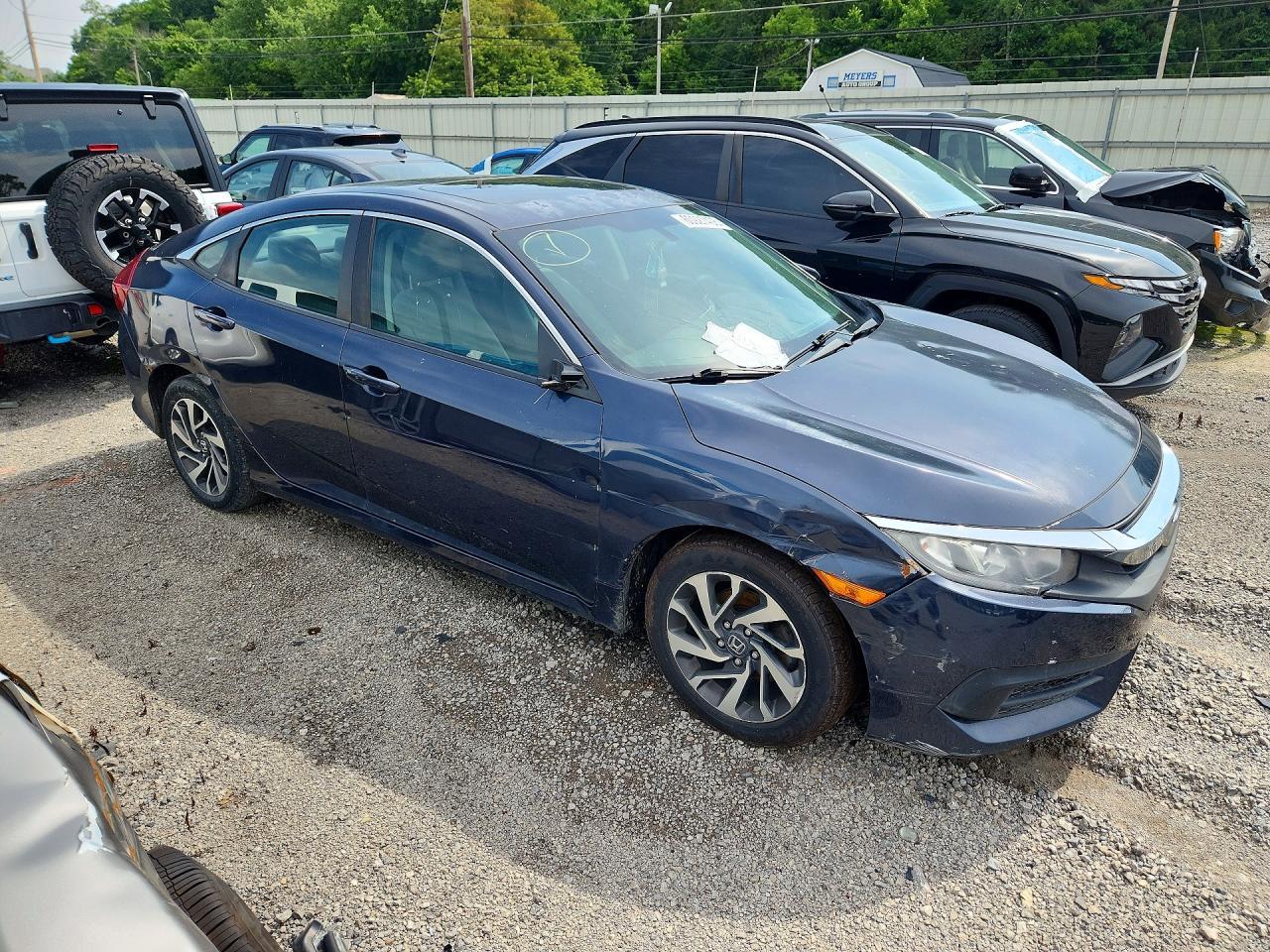 2017 Honda Civic Ex - Image 4