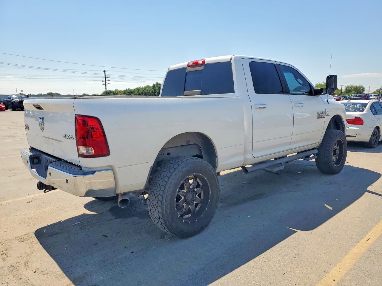 2016 Ram 2500 Slt - Image 3