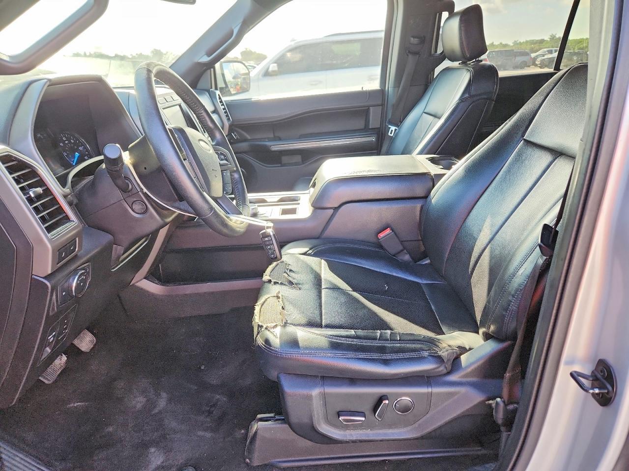 2019 Ford Expedition Xlt - Image 7