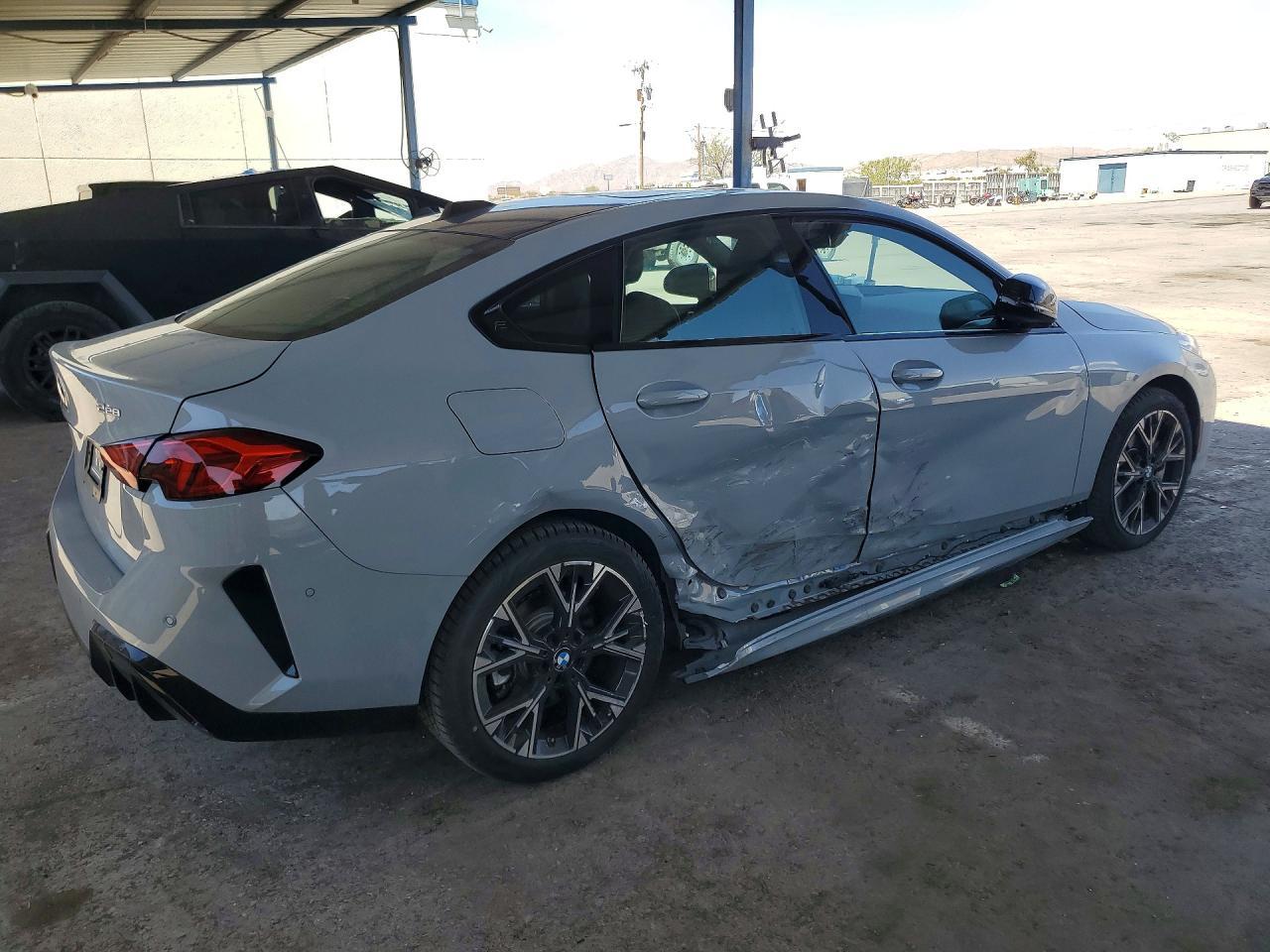 2026 BMW 228 - Фото 3