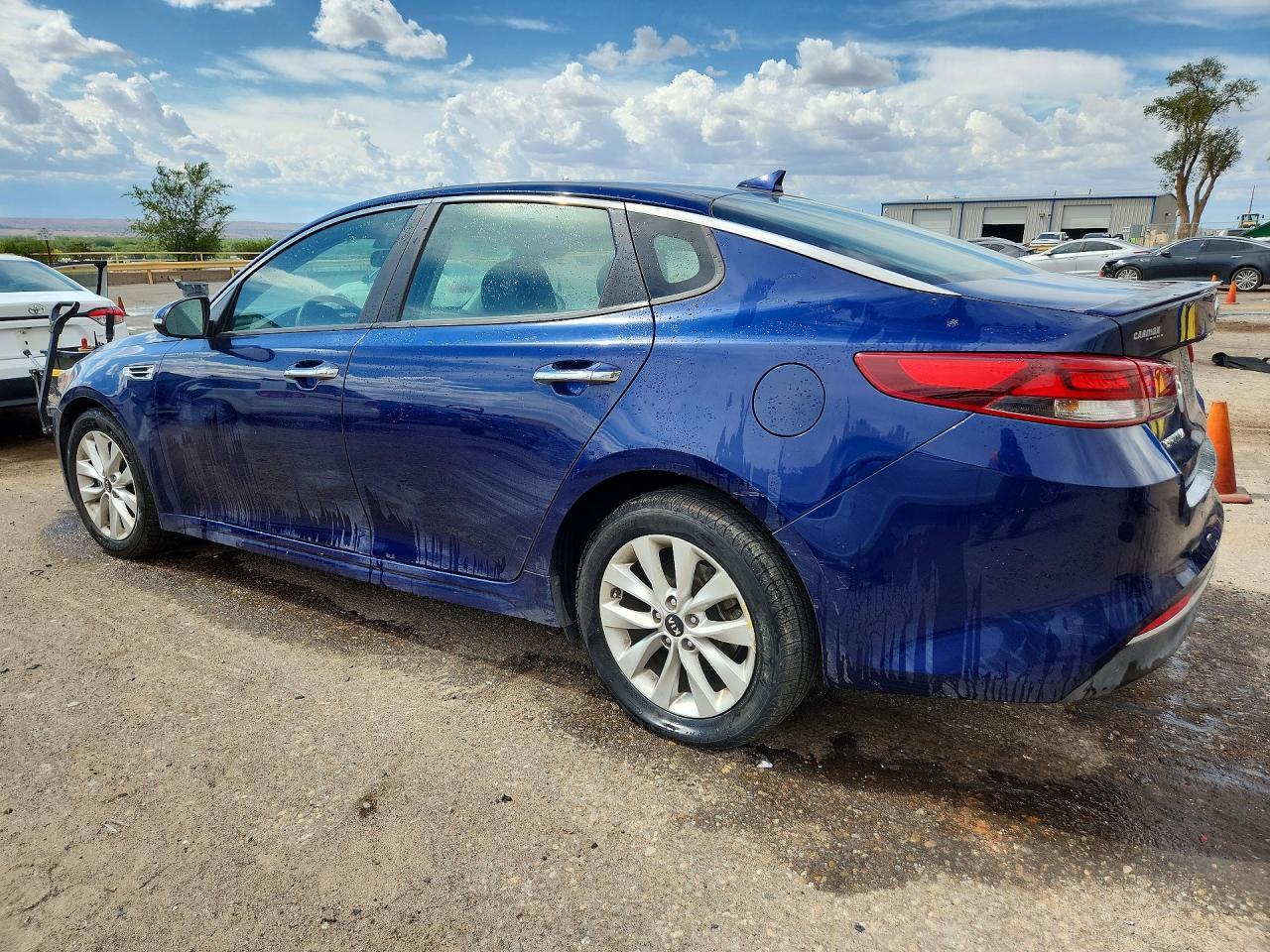 2018 Kia Optima S - Image 2