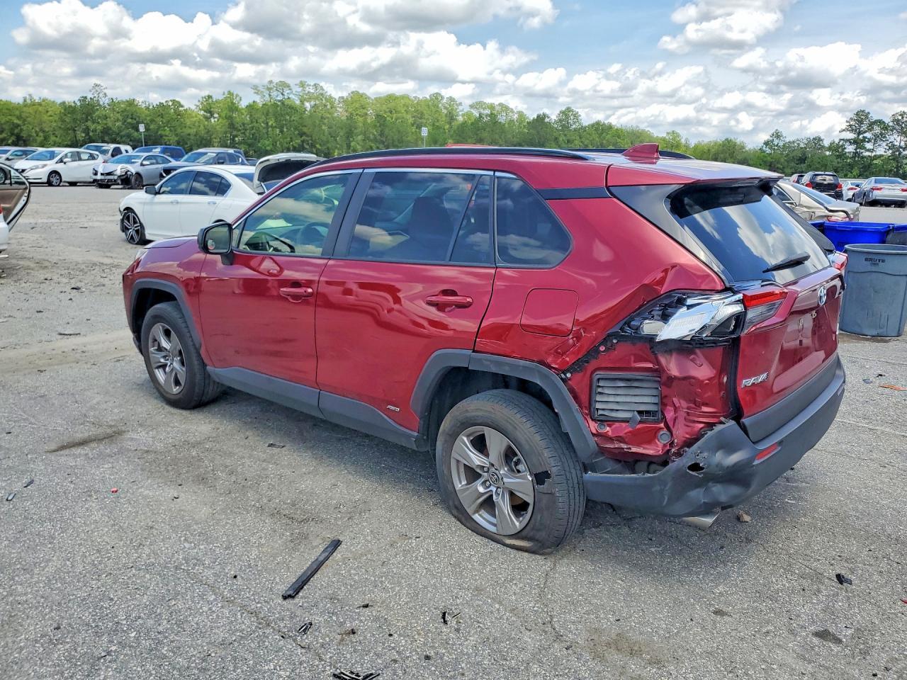 2023 Toyota Rav4 Le - Фото 2