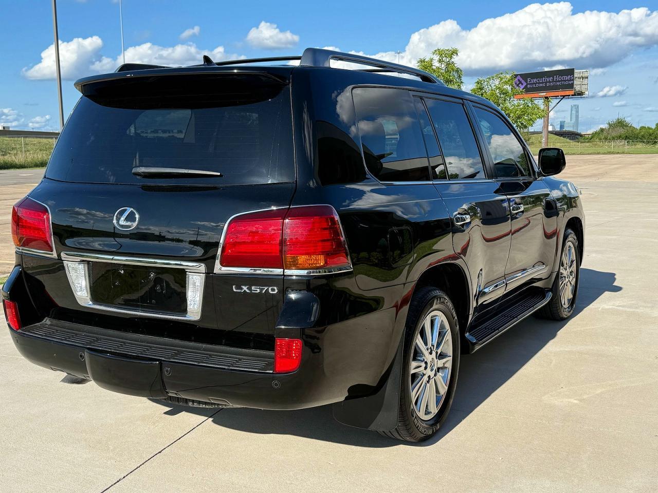 2011 Lexus Lx 570 - Фото 4