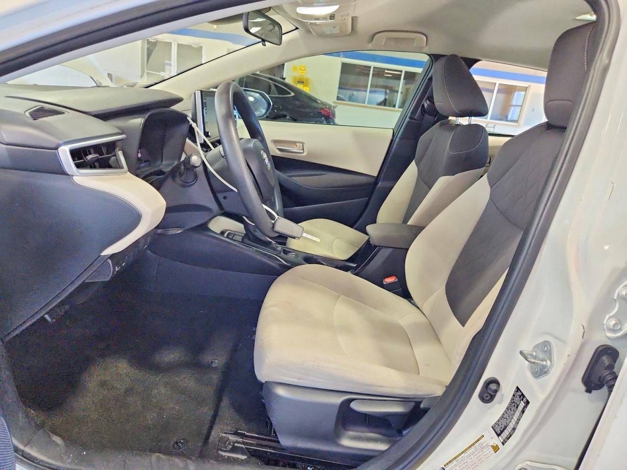 2021 Toyota Corolla Le - Фото 7