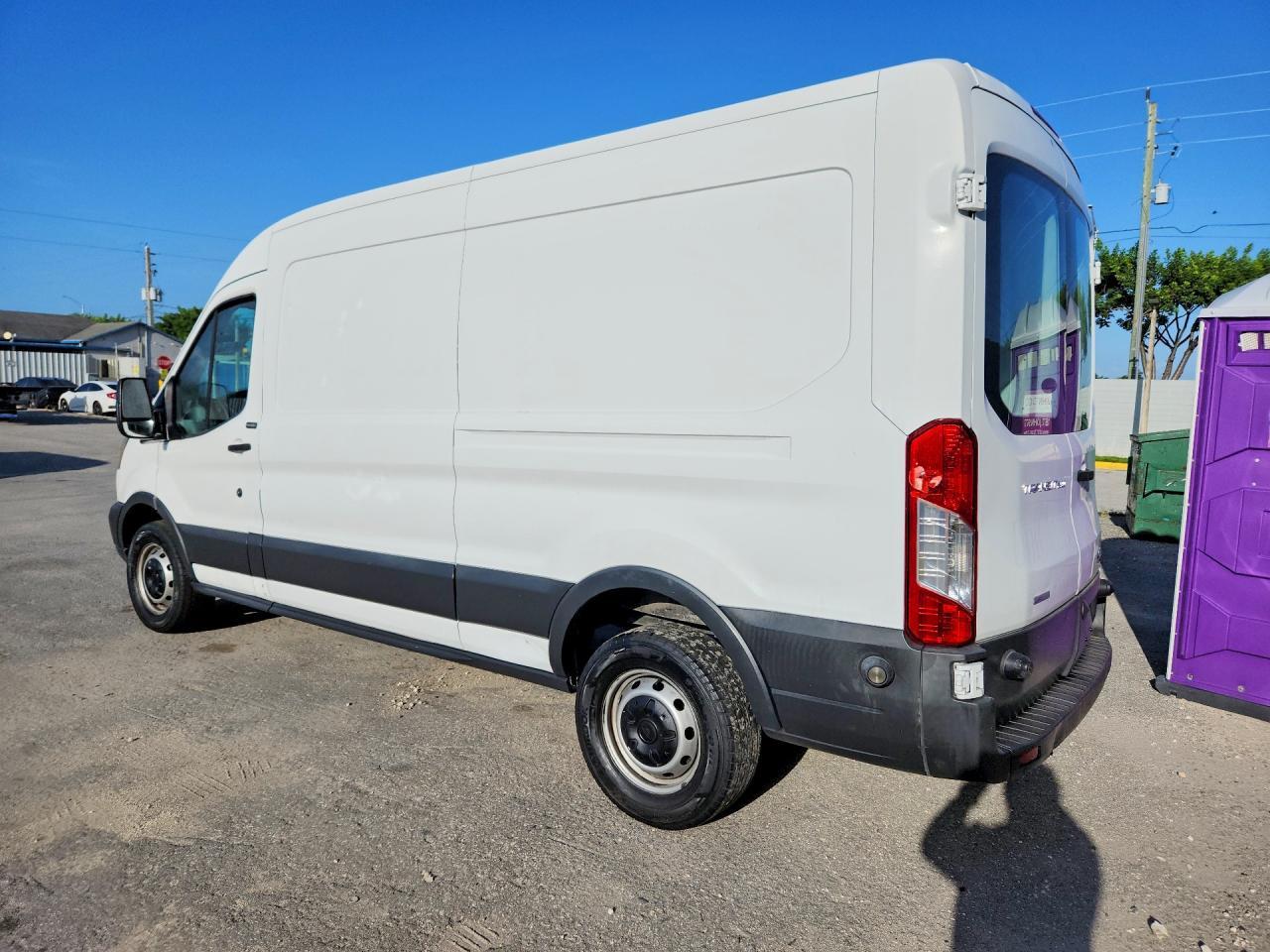 2015 Ford Transit T-250 - Image 2