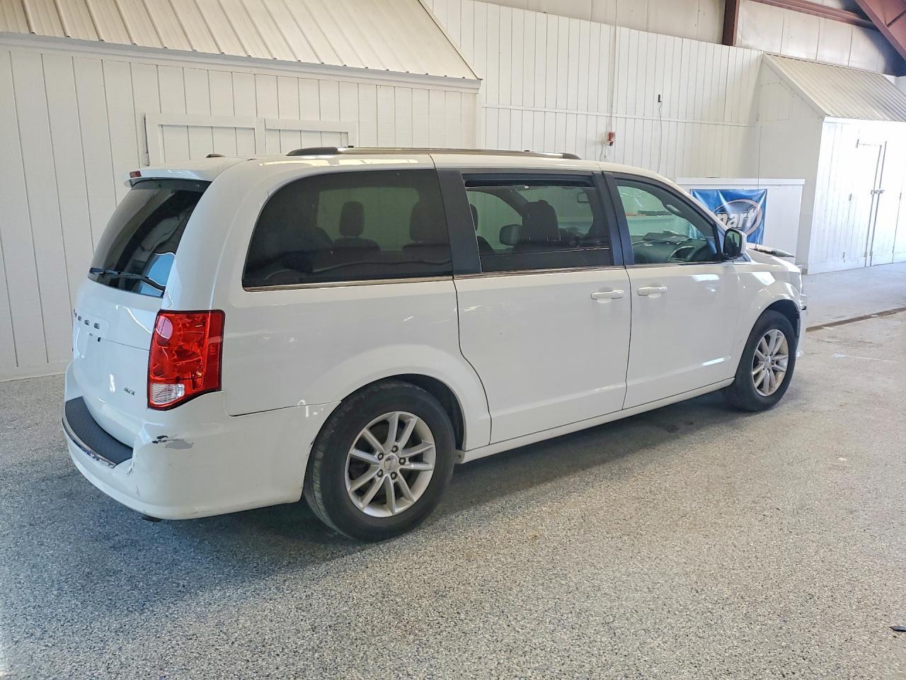 2020 Dodge Grand Caravan Sxt - Image 3