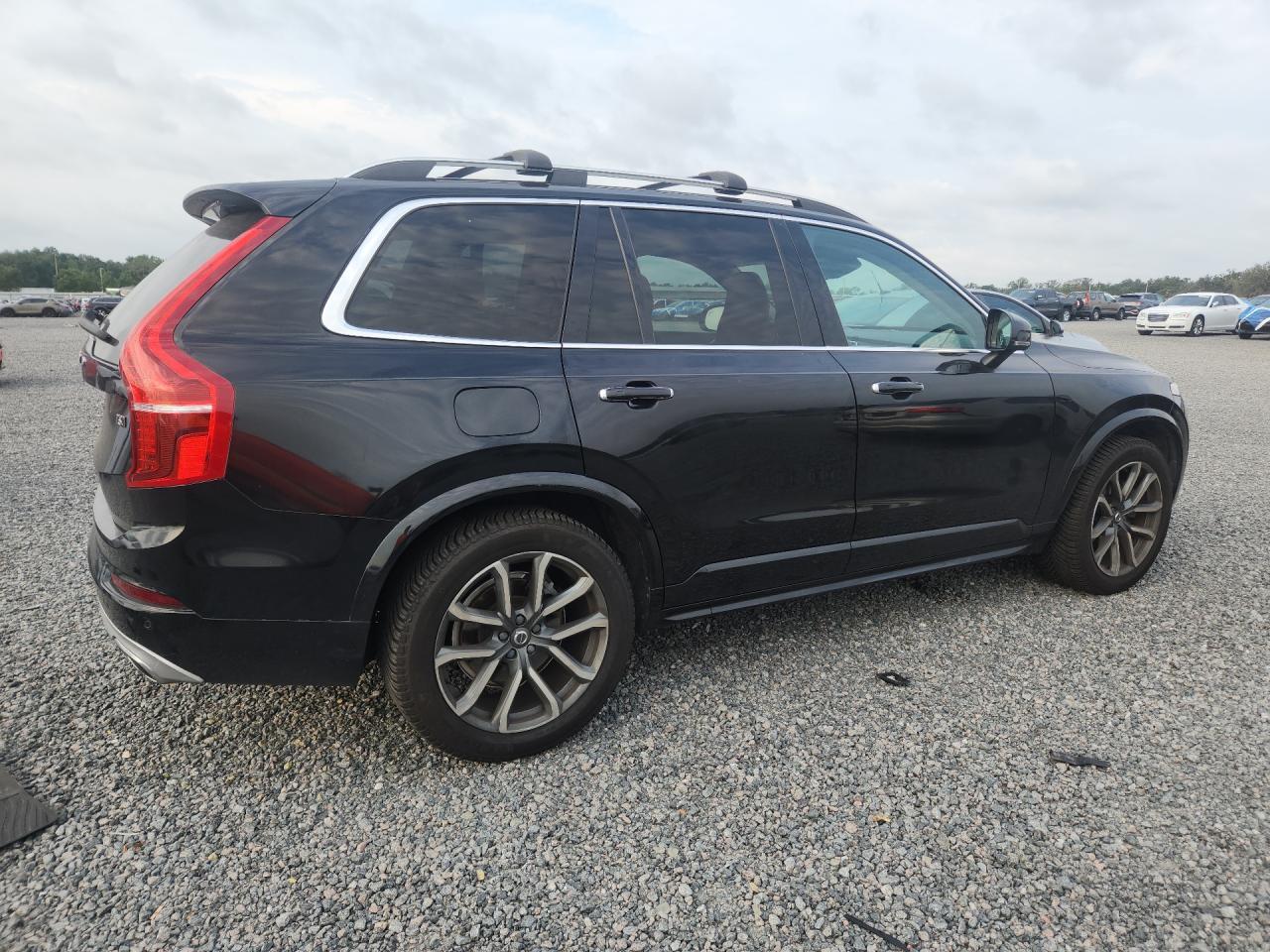 2019 Volvo Xc90 T6 Momentum - Image 3