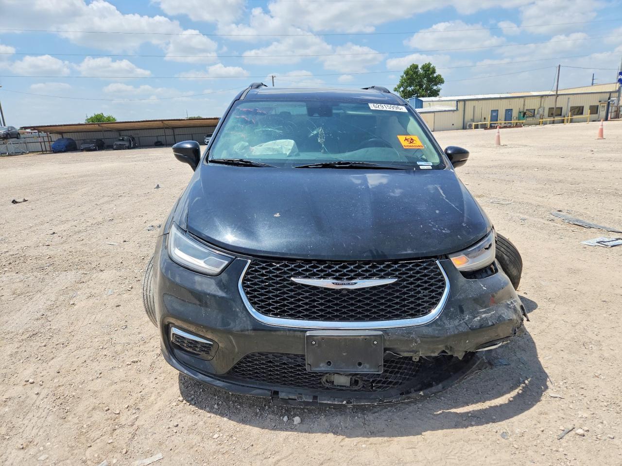 2022 Chrysler Pacifica Touring L - Фото 5