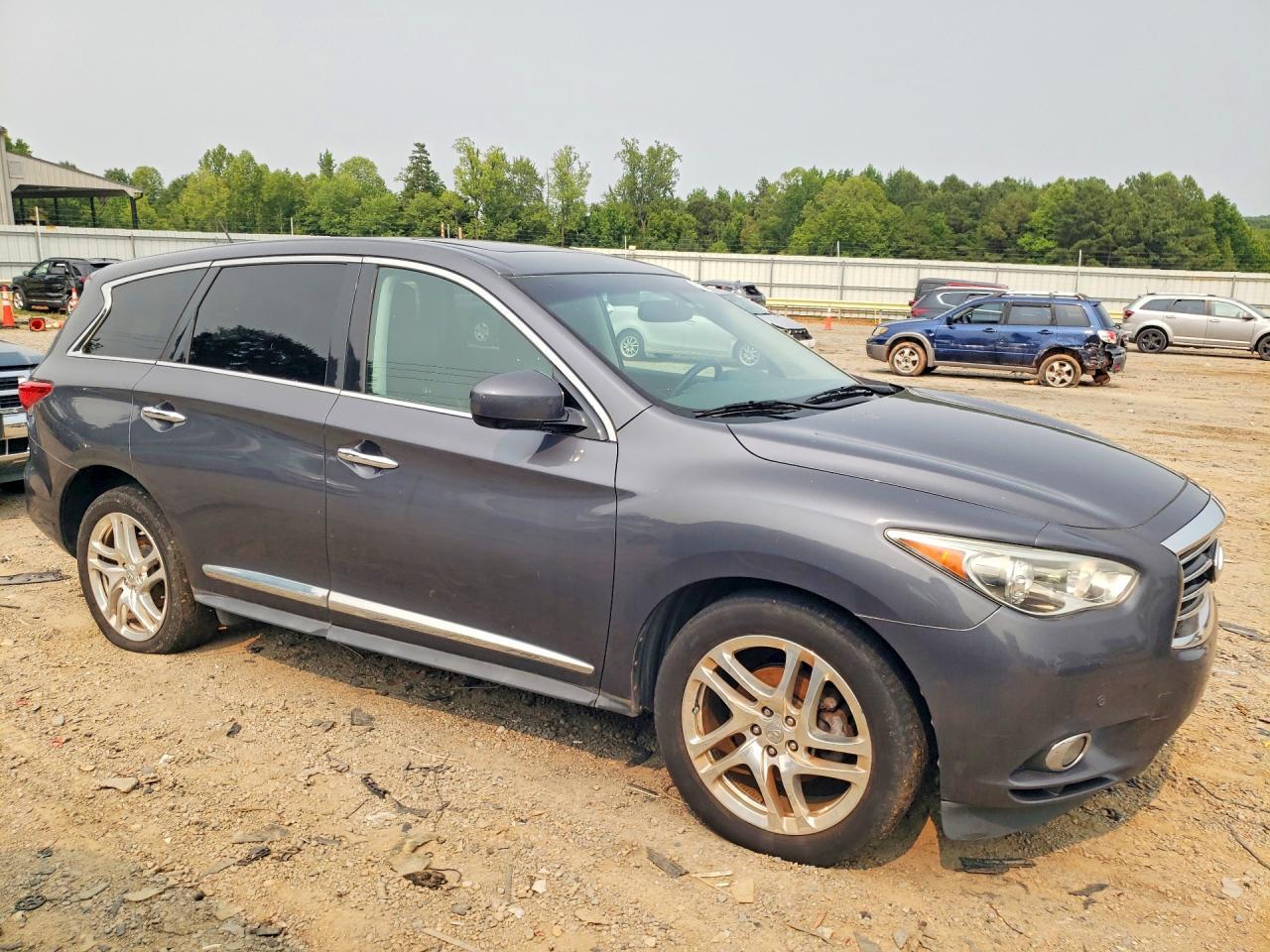 2013 Infiniti Jx35 Base - Image 4