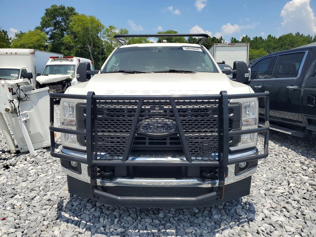 2024 Ford F250 Super Duty - Фото 5
