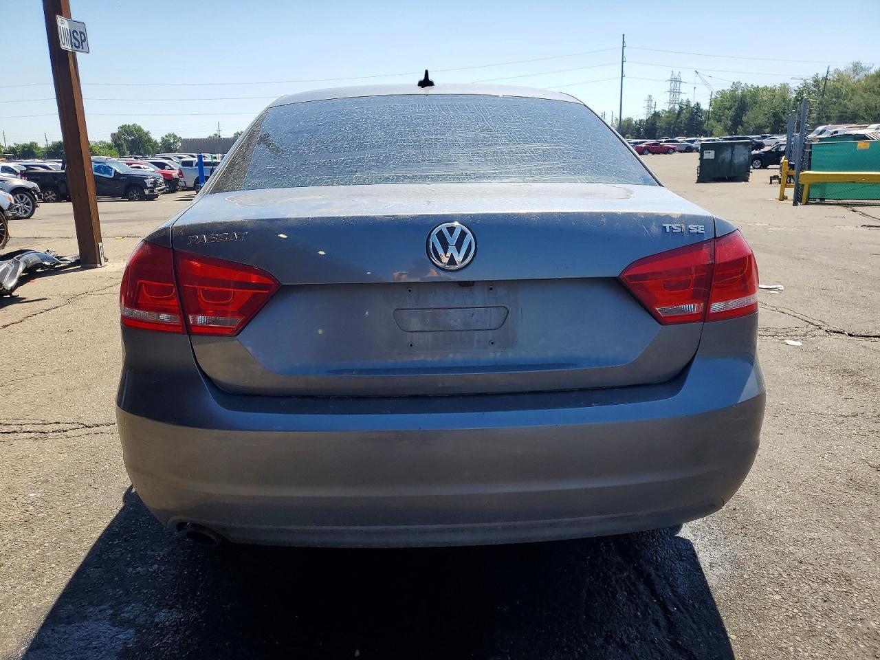 2014 Volkswagen Passat Se - Image 6