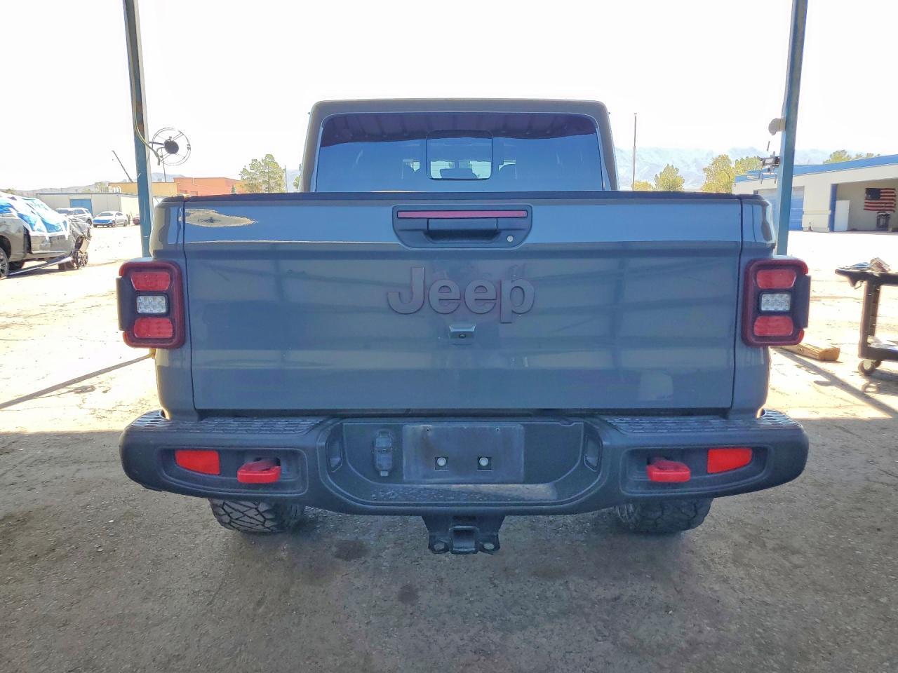 2022 Jeep Gladiator Rubicon - Image 6