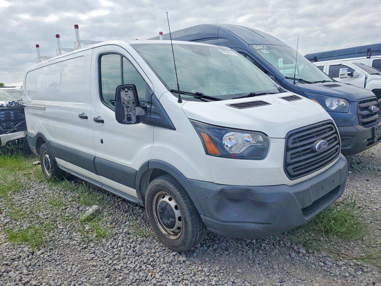 2018 Ford Transit T-150 - Фото 4