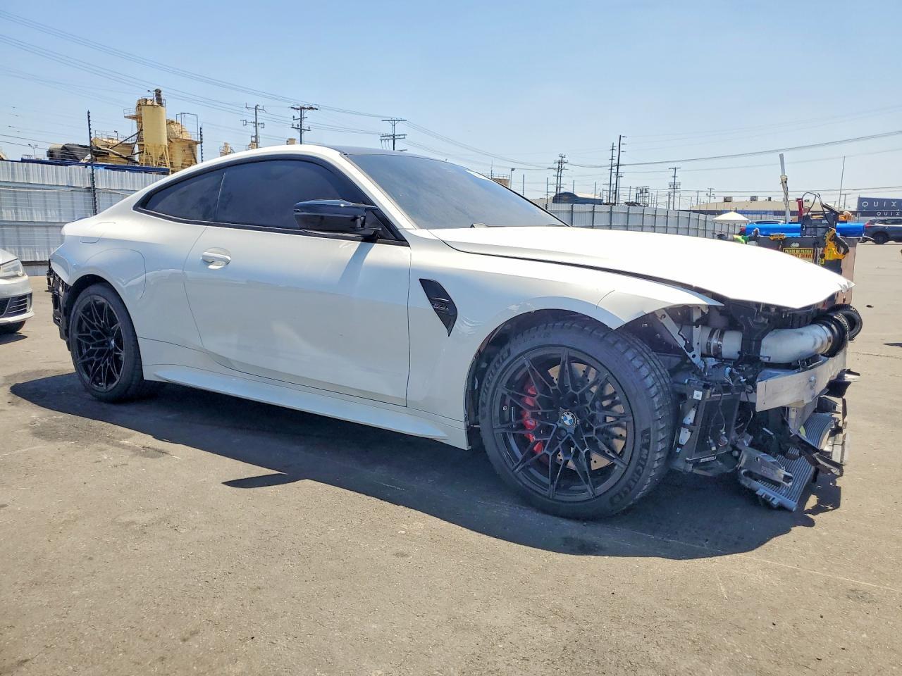 2026 BMW M4 Competition - Фото 4